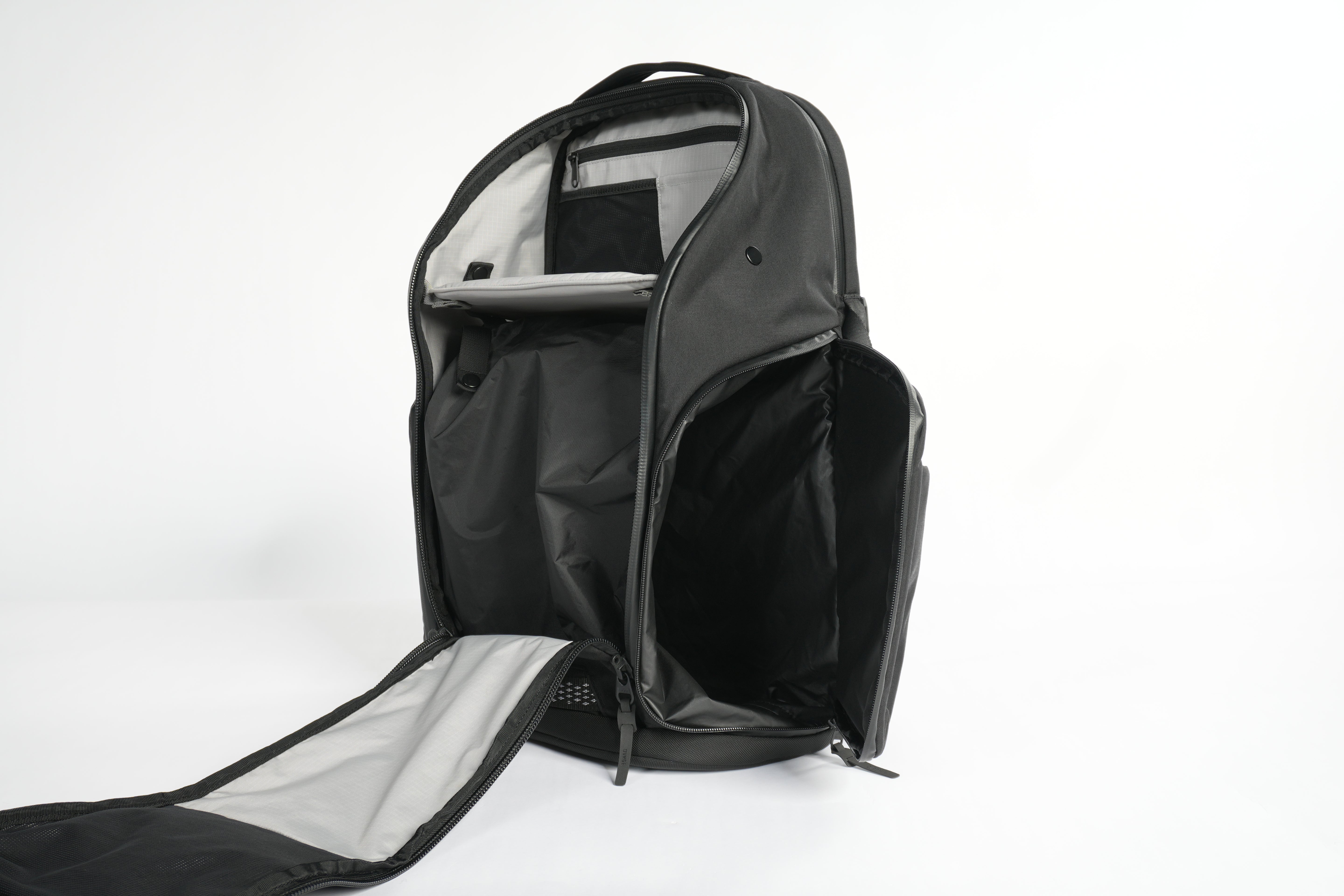 The DVRGE Backpack 36L