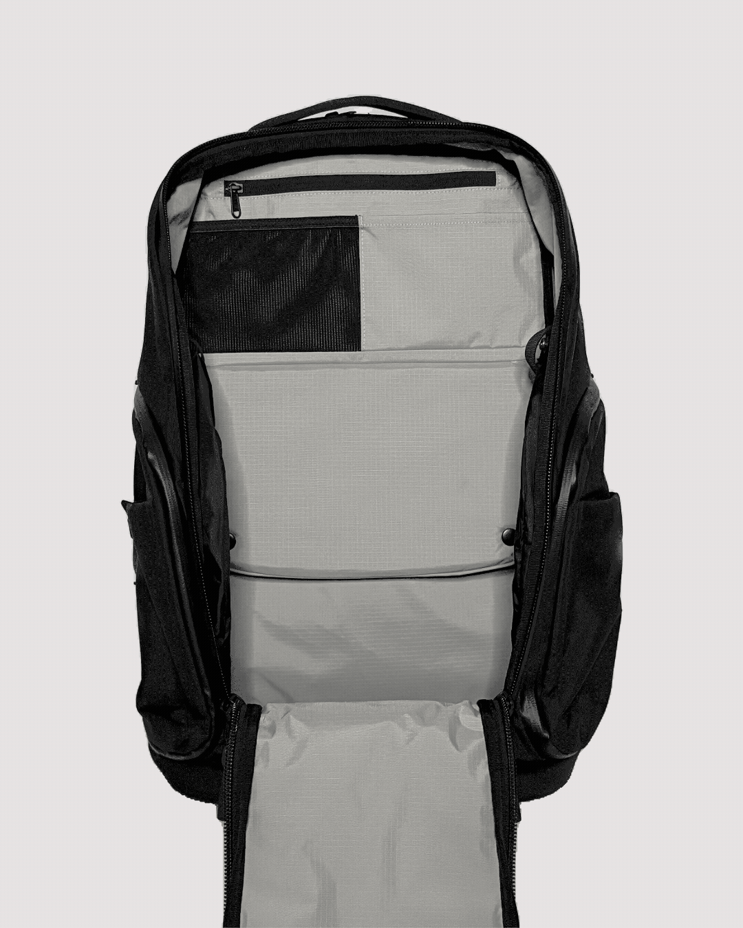 Gif demonstrates how the innovative compartments work on the DVRGE travel backpack for athletes.