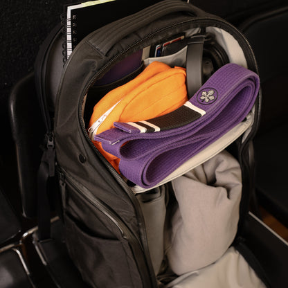 DVRGE 500D 36L Backpack
